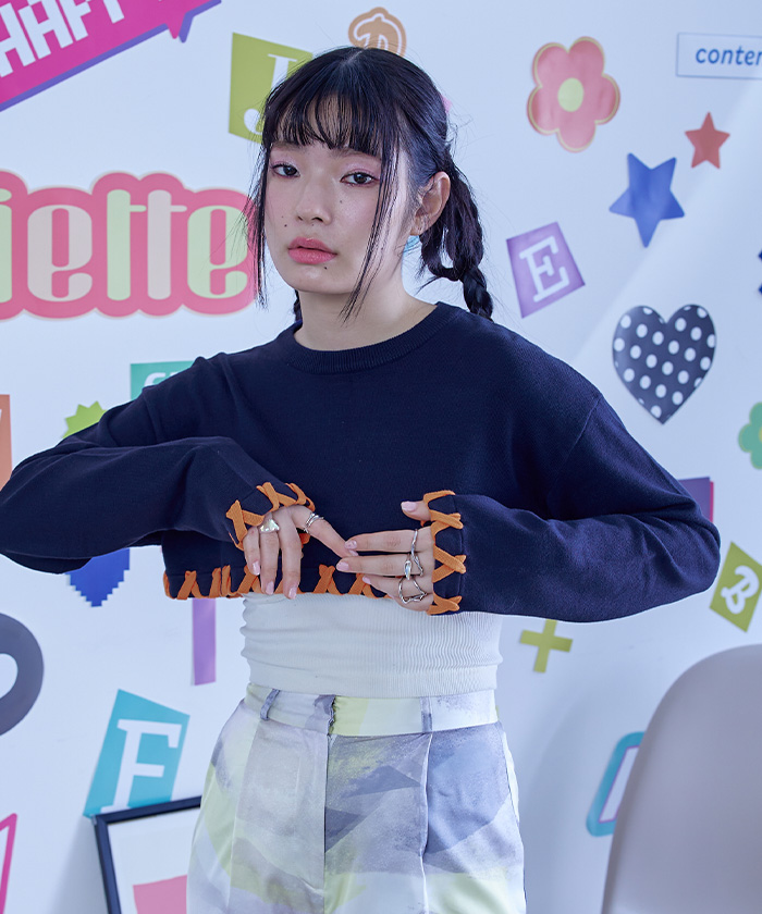 【美品】Patou ロゴ クロップド ニット トップス PATOU ロゴクロップドプルオーバーピンク